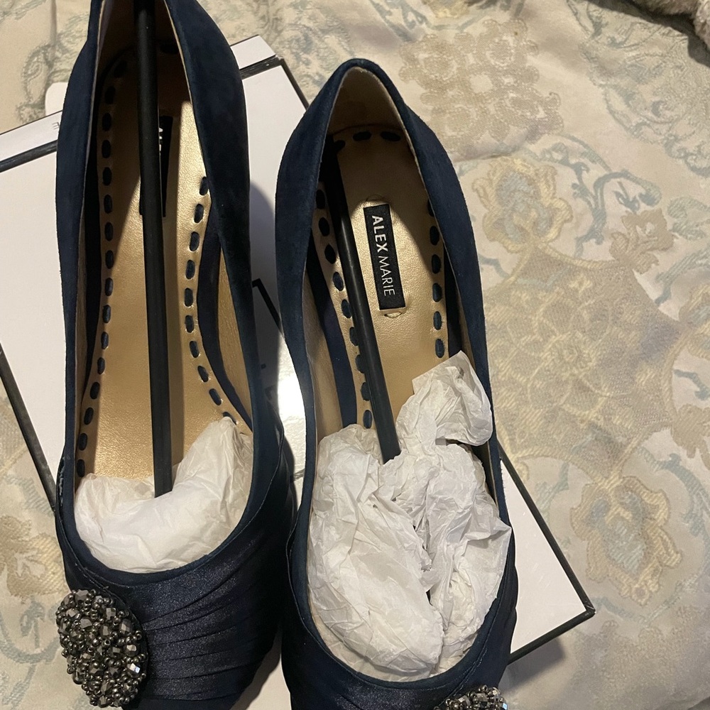 Alex Marie dress   8    Blue dressy navy Mother of the Bride